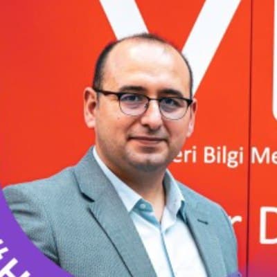 Emre Özbey